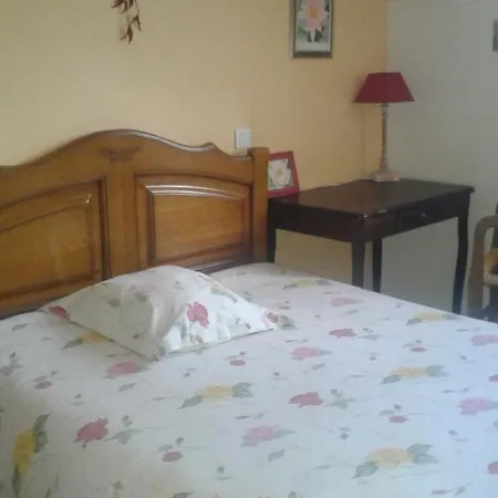 Le Tilleul A Fleurs Dégagnac