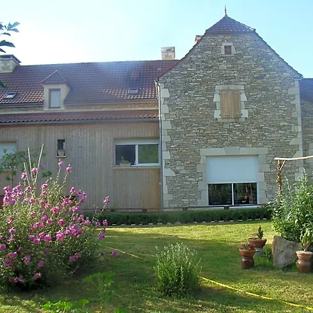 Le Tilleul A Fleurs Dégagnac